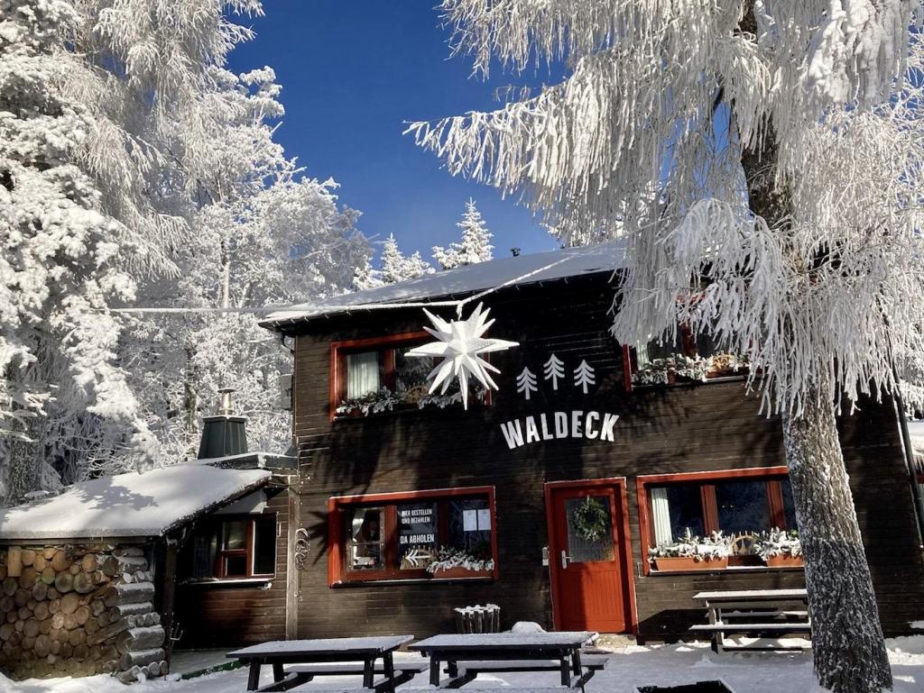 Sportbaude Waldeck, city – Logis-Partner Stoneman Miriquidi Snow
